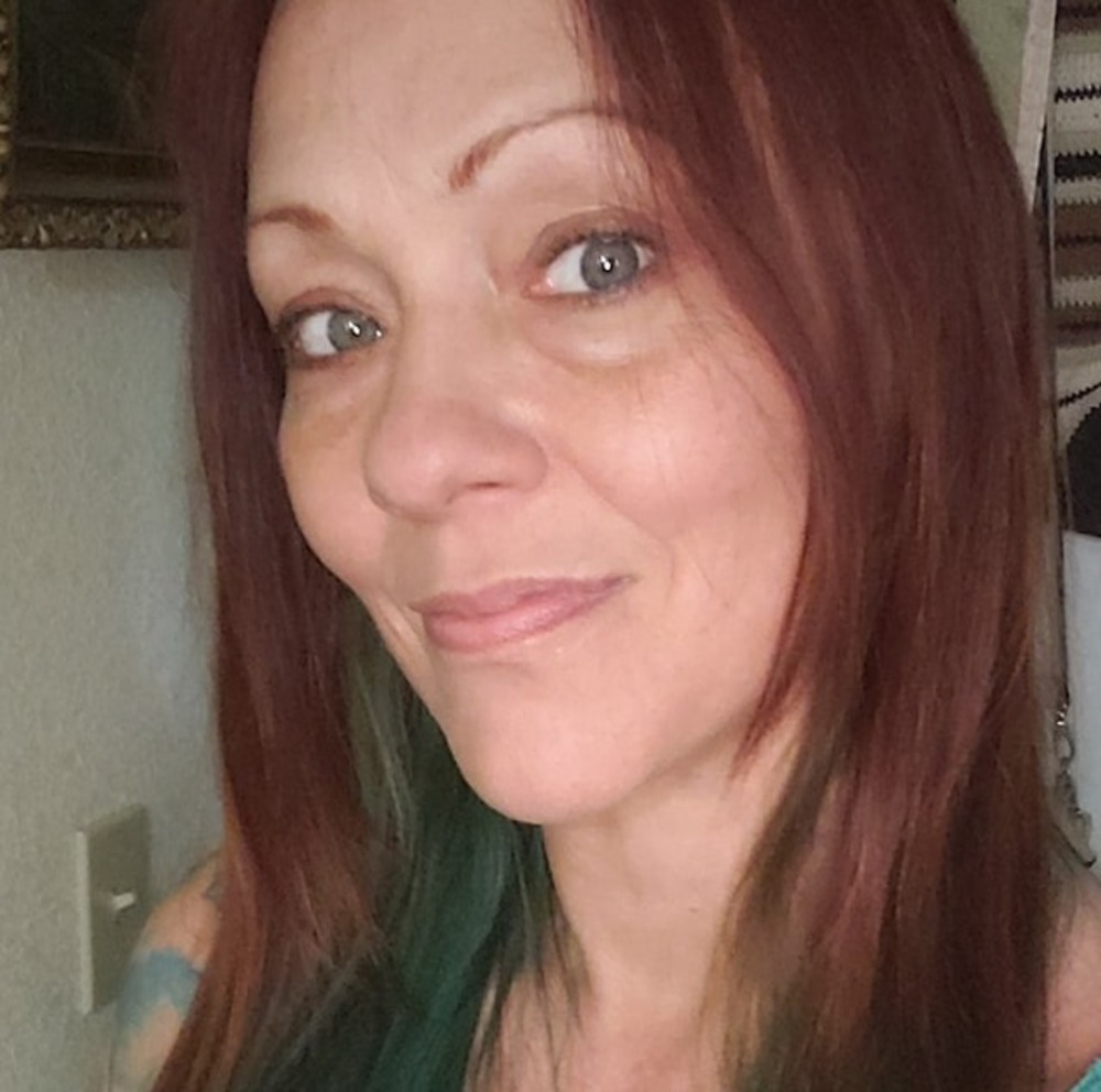 Meet your Posher, Linda